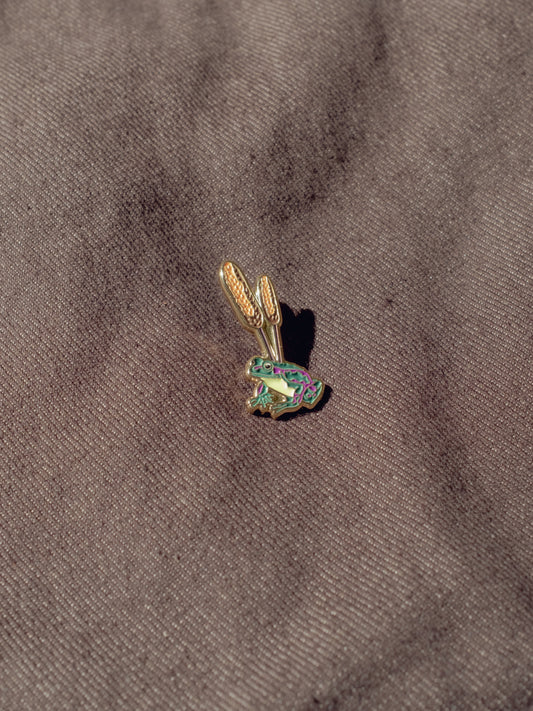 Frog Gold Enamel Pin